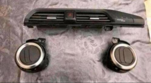 Luchtroosterset Nissan Micra (K14) 2018 i.z.g.st., Auto-onderdelen, Dashboard en Schakelaars, Nissan, Gebruikt, Ophalen of Verzenden
