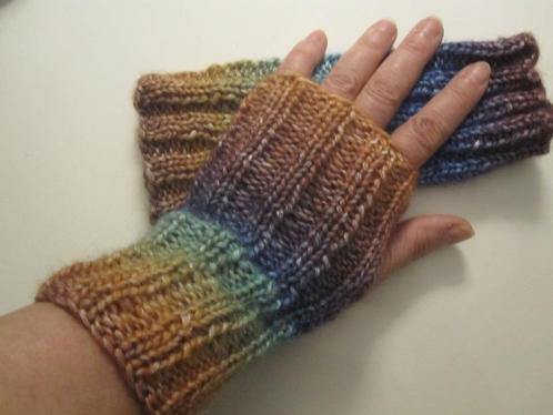 Polswarmers maat S / M, Kleding | Dames, Mutsen, Sjaals en Handschoenen, Nieuw, Handschoenen, Maat 36 (S), Ophalen
