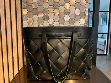 Furla Giove L black shopper reistas laptoptas LIMITEDdesign beschikbaar voor biedingen