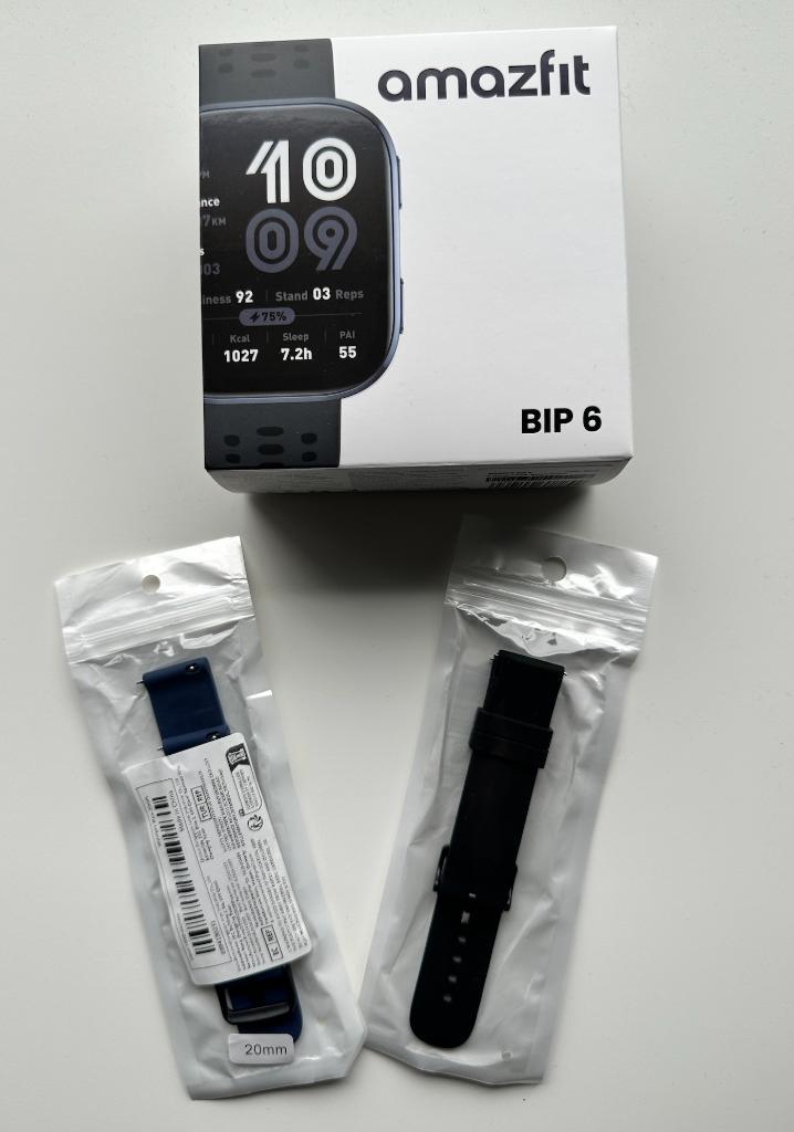 Amazfit Bip 6 + 2 extra bandjes, Sieraden, Tassen en Uiterlijk, Smartwatches, Zo goed als nieuw, Android, Zwart, Afstand, Calorieverbanding