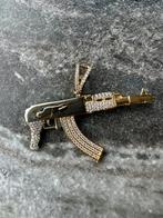 14k gouden AK-47 kettinghanger met zirkonia