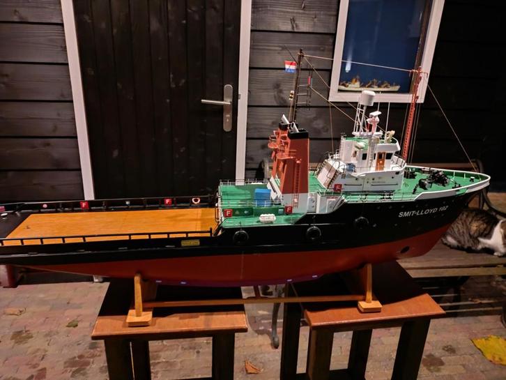 Smit Lloyd 102, Hobby en Vrije tijd, Modelbouw | Boten en Schepen, Gebruikt, Ophalen