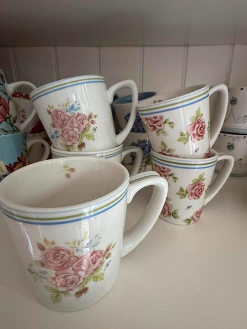 Jet servies verschillende series €2,50 per stuk, Huis en Inrichting, Keuken | Servies, Zo goed als nieuw, Overige typen, Overige stijlen