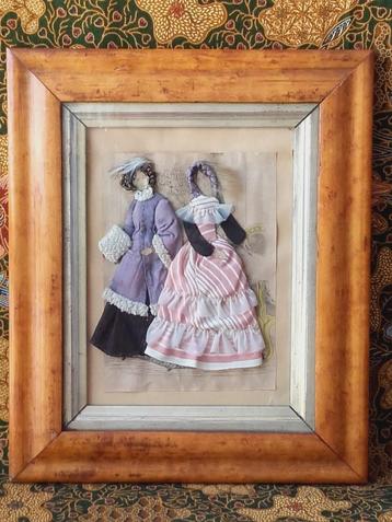 Vrouwen in kleding mooi ingelijst antiek uit Engeland 1900. beschikbaar voor biedingen