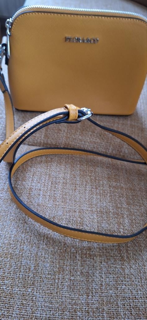 Flora & Co Gele Schoudertas, Sieraden, Tassen en Uiterlijk, Tassen | Damestassen, Ophalen of Verzenden