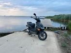 Aprilla sr50 www, Fietsen en Brommers, Ophalen, Zo goed als nieuw, Blok, Aprilia