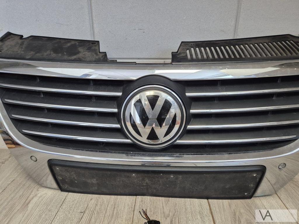 VW Passat 3c 2005 - 2010 grille + sensoren en ACC radar logo, Ophalen of Verzenden, Gebruikt, Volkswagen