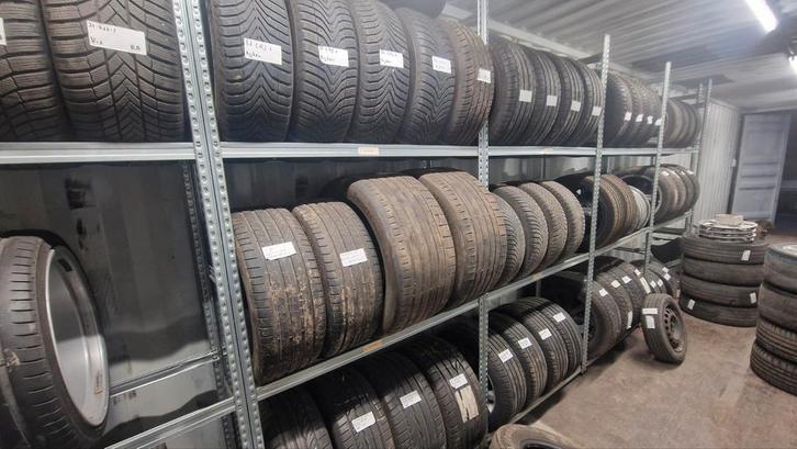 Zomerbanden 245/40R18 205/55R16 215/65R16, Auto-onderdelen, Banden en Velgen, Band(en), Zomerbanden, 18 inch, 245 mm, Ophalen