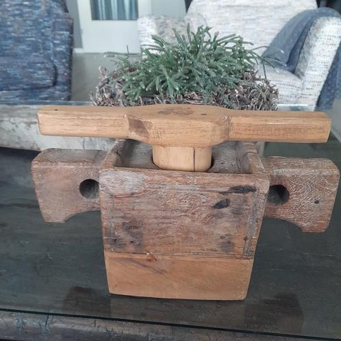 Rustiek Houten olijfpers, Antiek en Kunst, Antiek | Gereedschap en Instrumenten, Ophalen of Verzenden
