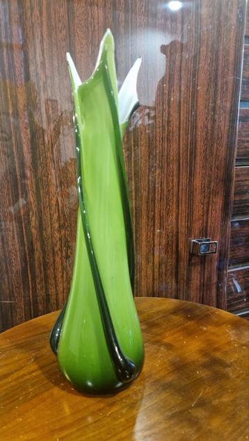 Murano Vaas Groen Glas 38cm - Puntgaaf! beschikbaar voor biedingen
