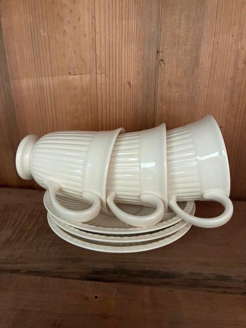 Wedgwood Koffiekopjes en schoteltjes, Antiek en Kunst, Antiek | Servies los, Ophalen