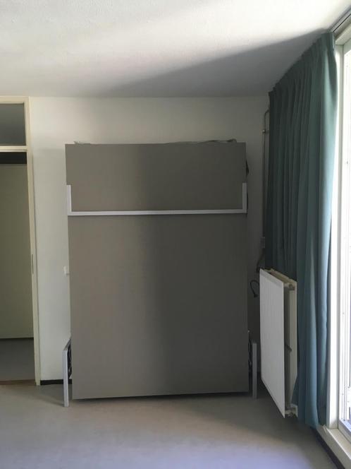 Boone Cubed, design opklapbed., Huis en Inrichting, Slaapkamer | Bedden, Gebruikt, Tweepersoons, 140 cm, 200 cm, Metaal, Beige