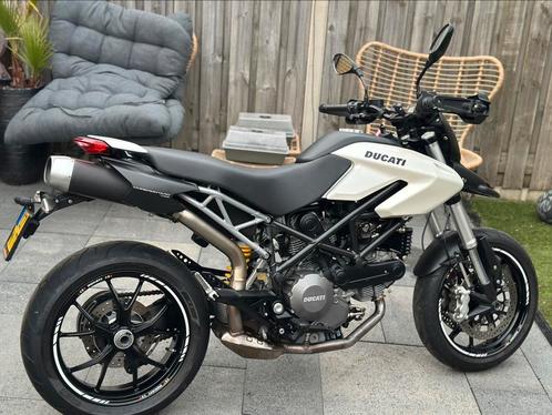 Goed onderhouden Ducati Hypermotard 796 vaste prijs €5000,-, Motoren, Motoren | Ducati, Particulier, Naked bike, meer dan 35 kW