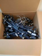 Broekhangers voor volwassenen - Set, Kleding | Dames, Kledinghangers, Ophalen of Verzenden, Gebruikt, Kunststof, Volwassenen