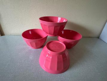 4 NIEUWE schaaltjes Fancy Nancy nr 2 ROZE Melamine ware beschikbaar voor biedingen