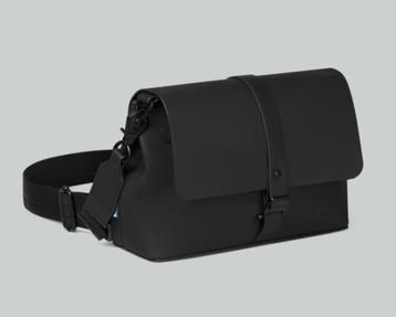 GL X Nikon Splash Crossbody Bag beschikbaar voor biedingen