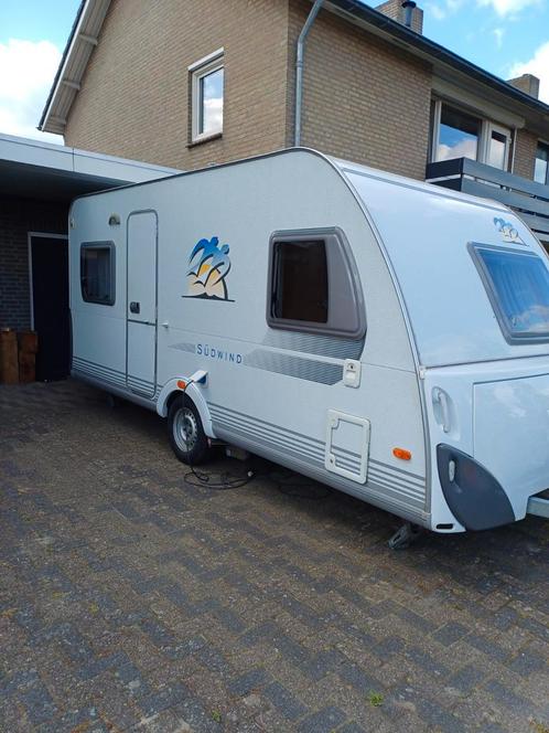 Knaus 450 fu bj 2008 met Frans bed, Caravans en Kamperen, Caravans, Particulier, tot en met 4, Rondzit, Knaus, Mover, Ophalen