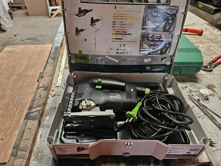 Mooie nette decoupeerzaag festool, Doe-het-zelf en Verbouw, Gereedschap | Zaagmachines, Gebruikt, Decoupeerzaag, Minder dan 600 watt