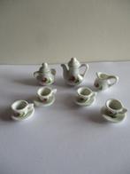 poppenhuis groter servies, Ophalen of Verzenden, Gebruikt, Decoratie