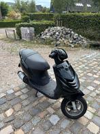 Piaggio Zip 70cc 2 Takt, Fietsen en Brommers, Scooters | Piaggio, Ophalen, Tweetakt, Zo goed als nieuw, Maximaal 25 km/u
