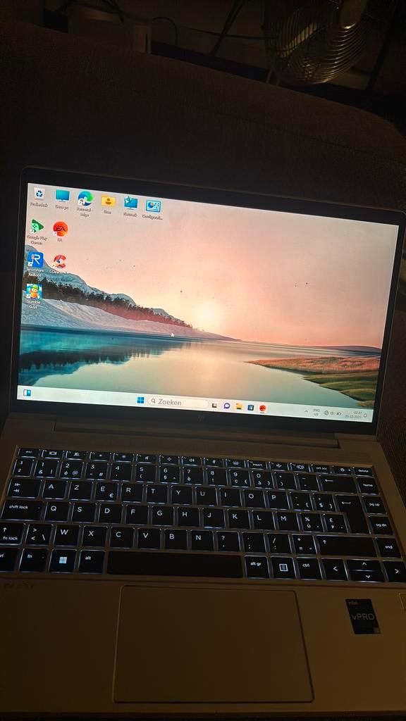 HP Elitebook 640 G9, Computers en Software, Windows Laptops, Zo goed als nieuw, 14 inch, SSD, 3 tot 4 Ghz, 16 GB, Azerty, Met videokaart