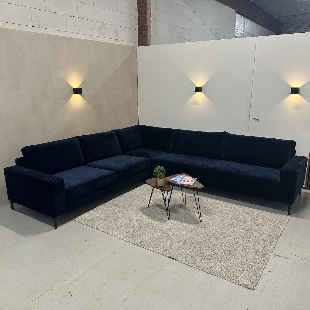 Hoekbank Noah XL 290x300 cm - INNO living, Huis en Inrichting, Banken | Bankstellen, 250 tot 300 cm, Hoekbank, Ophalen of Verzenden