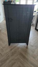 Mooie stoere kinder kledingkast, Kinderen en Baby's, Kinderkamer | Commodes en Kasten, Ophalen, Gebruikt, 50 tot 70 cm, 105 cm of meer