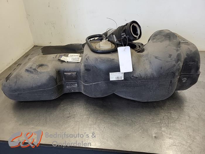 Tank van een Mercedes Sprinter, Auto-onderdelen, Brandstofsystemen, Mercedes-Benz, Gebruikt, 3 maanden garantie, Ophalen of Verzenden