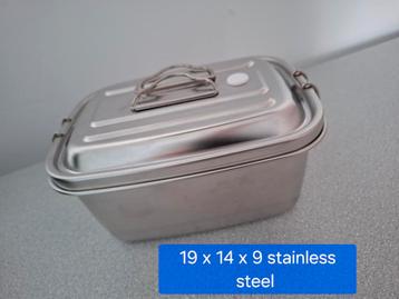RVS Lunchbox met Vakken - 19x14x9 cm beschikbaar voor biedingen