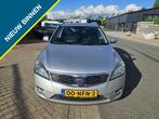 Kia cee'd 1.4 CVVT X-ecutive, Voorwielaandrijving, Euro 5, Gebruikt, 4 cilinders