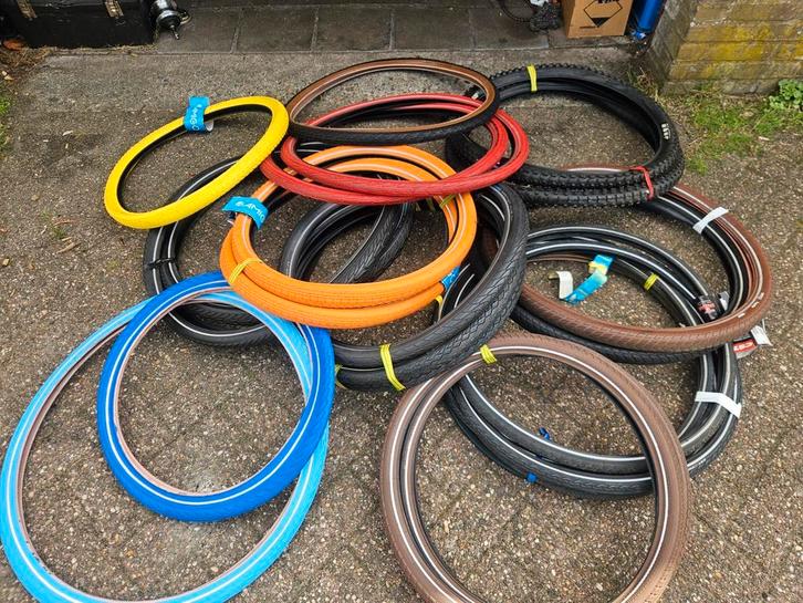 Partij fietsen banden nieuw van 20 " tot met 28 inch, Fietsen en Brommers, Fietsonderdelen, Zo goed als nieuw, Mountainbike, Band