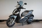 Piaggio BEVERLY 350 SPORT ABS (bj 2017), Motoren, Scooter, Bedrijf, 12 t/m 35 kW