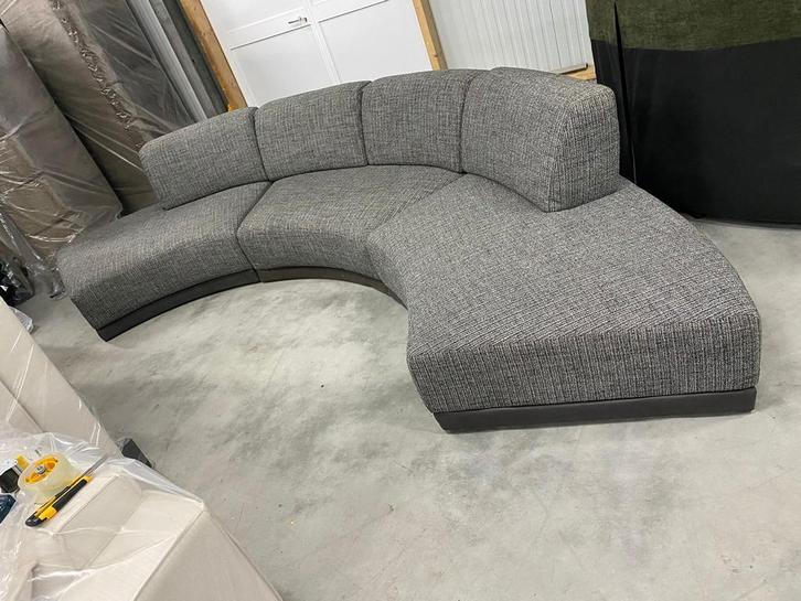 Modulaire elementenbank, uitschuifbare rug, 520cm breed, Huis en Inrichting, Banken | Bankstellen, Nieuw, Rechte bank, Vierpersoons of meer