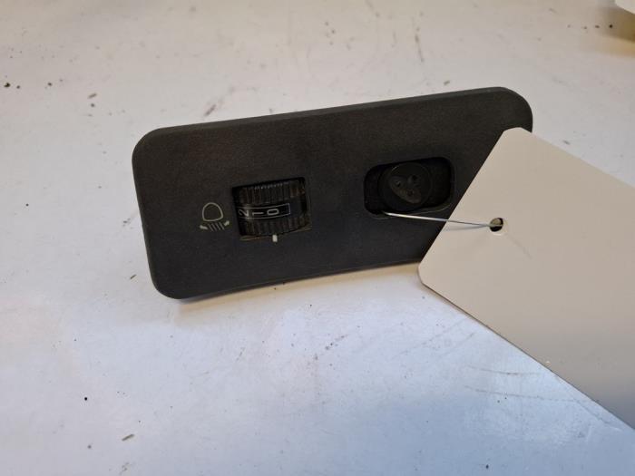 Hoogteregelaar schakelaar van een Alfa Romeo Spider, Auto-onderdelen, Ophanging en Onderstel, Alfa Romeo, Gebruikt, 3 maanden garantie