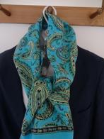 Voorjaars/zomer sjaal in paisley print., Kleding | Dames, Mutsen, Sjaals en Handschoenen, Verzenden, Zo goed als nieuw, Maat 42/44 (L)