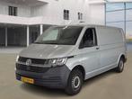 Volkswagen Transporter 2.0 TDI L2H1 28 (bj 2020), Auto's, Voorwielaandrijving, Gebruikt, Euro 6, 4 cilinders