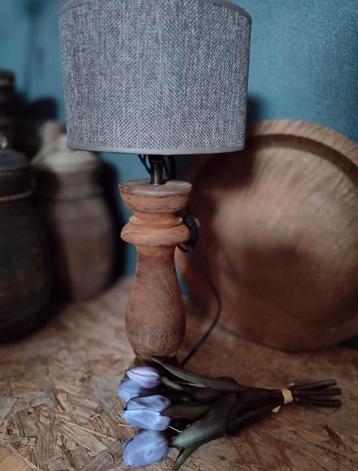 Landelijke houten lamp incl. Lampenkap beschikbaar voor biedingen
