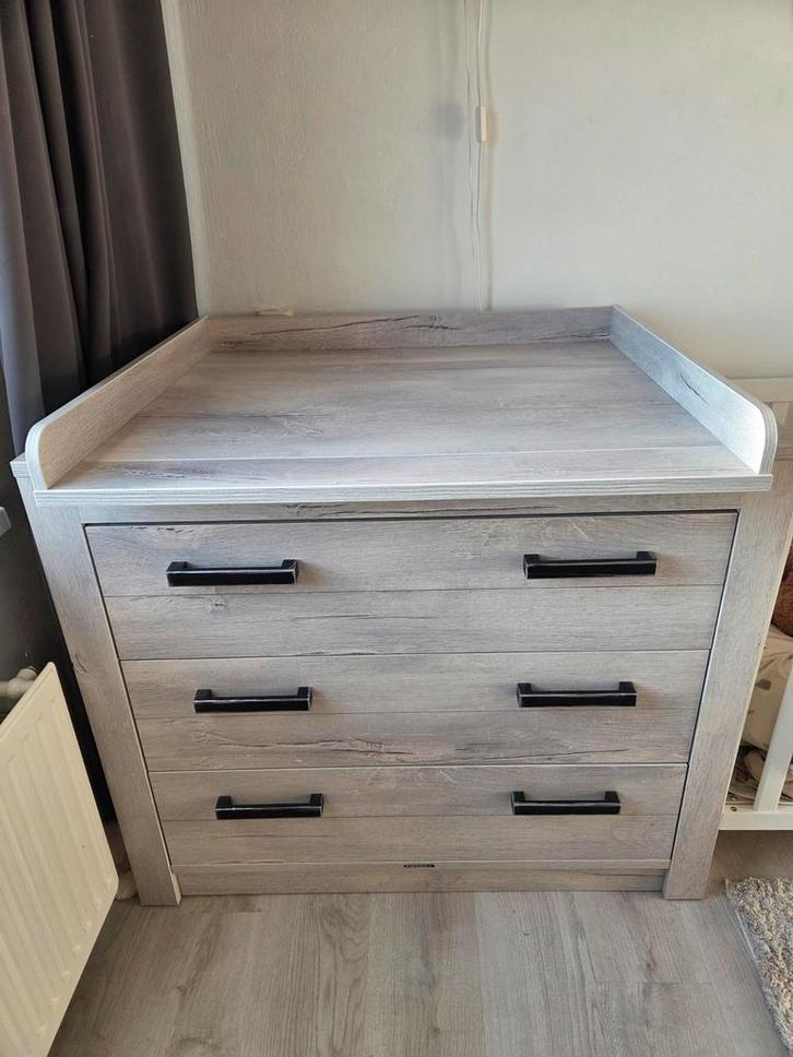 Commode Kidsmill Fjord/Sem incl. bladvergroter + kussen, Kinderen en Baby's, Kinderkamer | Commodes en Kasten, Zo goed als nieuw