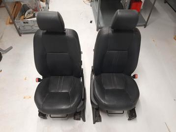 Land Rover Discovery 3 stoelen voorstoelen beschikbaar voor biedingen