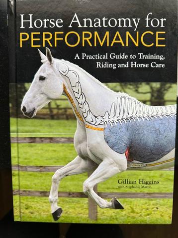 Horse Anatomy for performance (2x) van Gillian Higgins beschikbaar voor biedingen