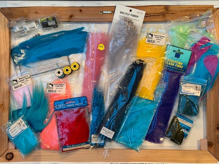 Vliegbindpakket Salty, Watersport en Boten, Hengelsport | Vliegvissen, Zo goed als nieuw, Overige typen, Ophalen of Verzenden