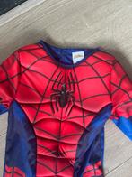 Spiderman pakje maat 104, Kinderen en Baby's, Carnavalskleding en Verkleedspullen, Ophalen, Zo goed als nieuw, 104 of kleiner
