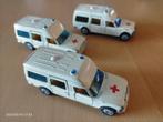 3 x siku Ambulance mercedes benz, Hobby en Vrije tijd, Modelauto's | Overige schalen, Ophalen of Verzenden, Gebruikt
