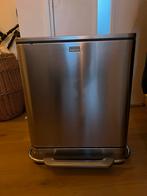 Simplehuman Prullenbak RVS Pedaal 40L+, Ophalen, Met pedaal, 50 tot 75 cm, 40 liter of meer