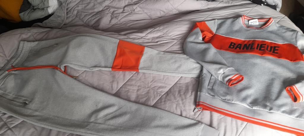 Mooi pak Banlieueu from the cité, Kleding | Heren, Sportkleding, Maat 48/50 (M), Ophalen of Verzenden, Grijs, Gedragen