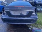 MERCEDES E-KLASSE W211 sedan zwart achterbumper bumper 2002-, Ophalen, Gebruikt, Mercedes-Benz, Achter