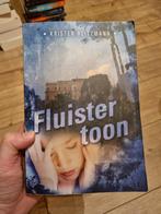 Kristen Heitzmann - Fluistertoon, Ophalen of Verzenden, Zo goed als nieuw, Nederland, Kristen Heitzmann