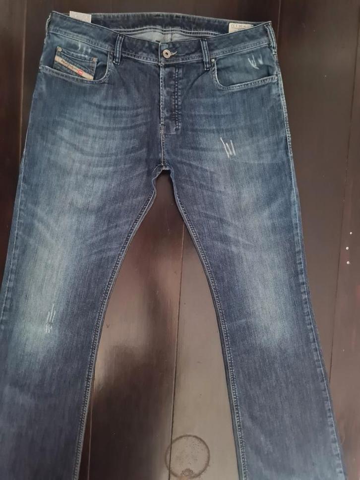 CLASSIC VINTAGE DIESEL ZATHAN REGULAR BOOTCUT DESTROY 36/32!, Kleding | Heren, Spijkerbroeken en Jeans, Zo goed als nieuw, W36 - W38 (confectie 52/54)