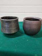 Bloempotten grijs bruin twee stuks, Tuin en Terras, Bloempotten, Ophalen of Verzenden, 'T Olde Gre-j, Info@toldegrej.nl, Endepoelstraat 20f Didam