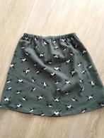 Nieuw rok olijf groen met vogel print mt 42 (box a), Kleding | Dames, Rokken, Verzenden, Maat 42/44 (L), Nieuw, Boven de knie